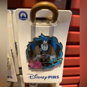 Disney Parks 2025 Villian Frame Hercules Hades Pin & Panic 2025 OE BNWT